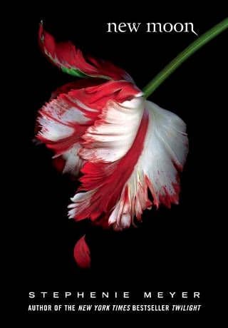 Cover of New Moon (The Twilight Saga, #2)
